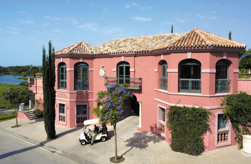 Out-Of-Bounds_Villa-Padierna_golfbana