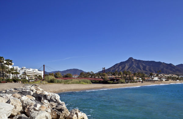 Out-Of-Bounds_Melia-Marbella-Banus_hotell