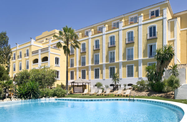 Out-Of-Bounds_Montecastillo_hotell