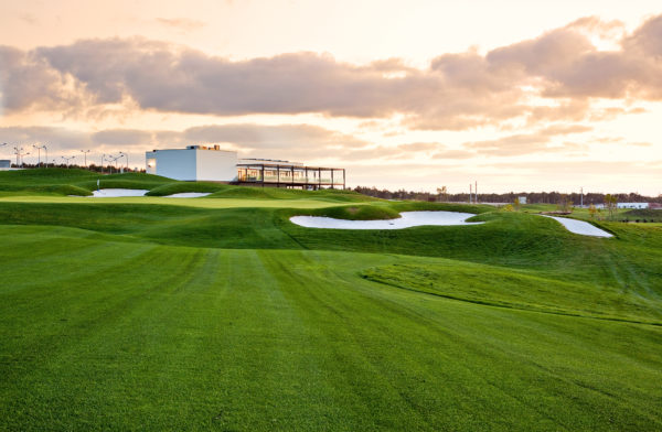 Out-Of-Bounds_Royal-Obidos_golfbana