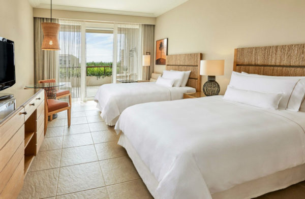 Out-Of-Bounds_Costa-Navarino_hotell