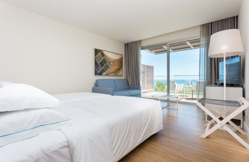 Out-Of-Bounds_Onyria-Palmares_hotell