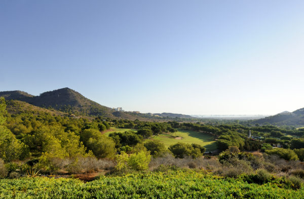 Out-Of-Bounds_LaManga_golfbana