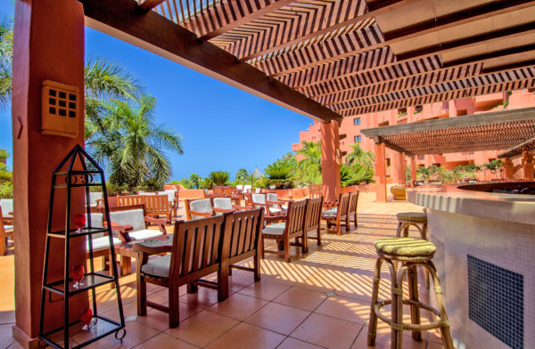 Out-Of-Bounds_LaCaleta_hotell