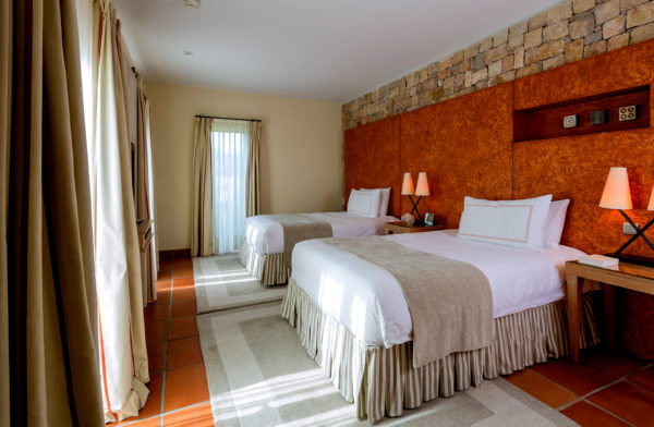 Out-Of-Bounds_Terre-Blanche_hotell