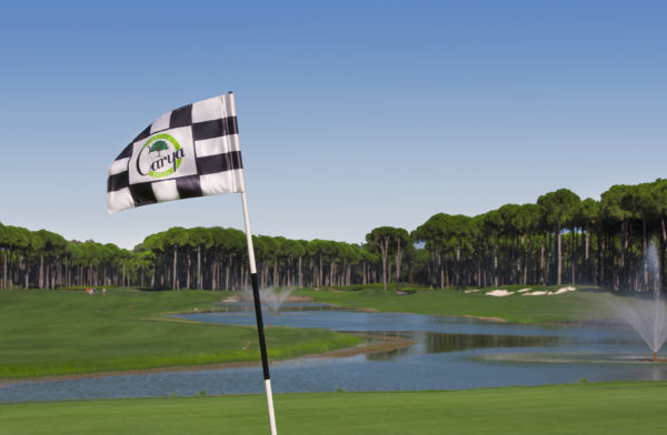 Out-Of-Bounds_RegnumCarya_golf