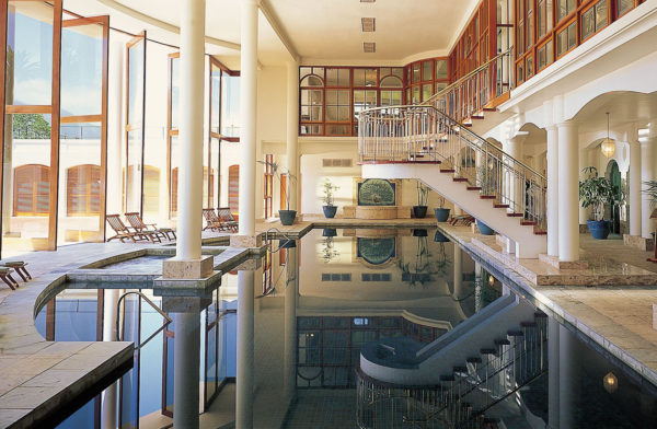 Out-Of-Bounds_Fancourt_hotell