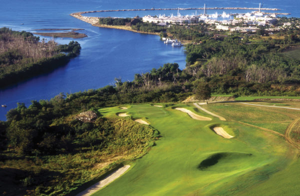 Out-Of-Bounds_Casa-De-Campo-Dye-Fore_golf