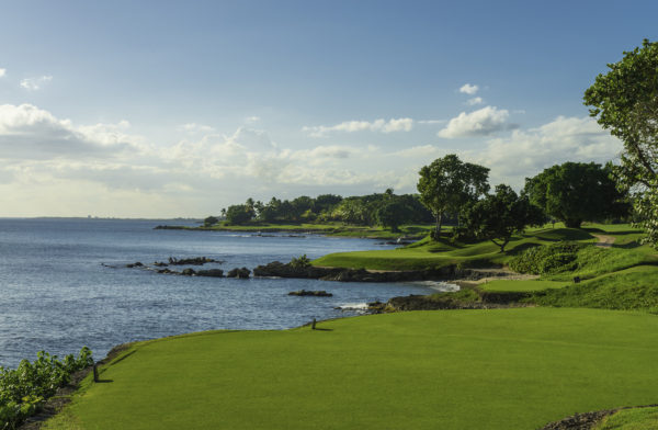 Out-Of-Bounds_Casa-De-Campo-Teeth-of-the-Dog_golf
