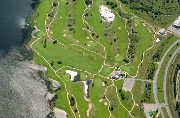 Out-Of-Bounds_Ozo-Golf_golfbana